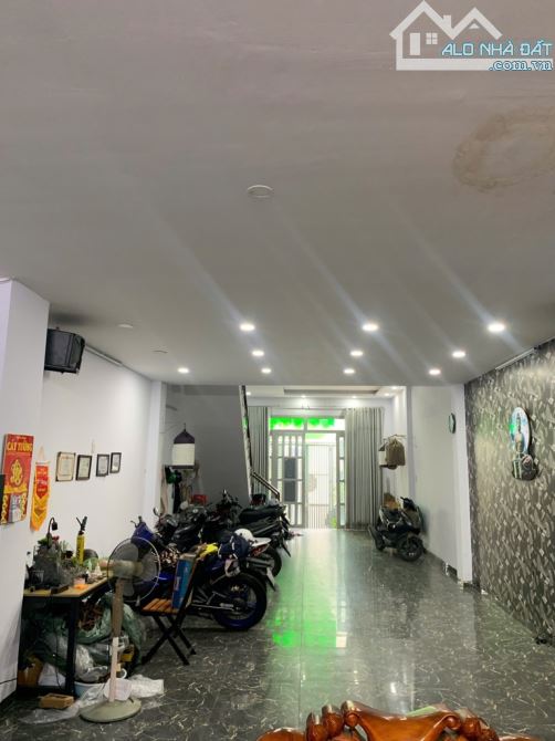 Nhà Mới - Xe Hơi Vào nhà - 137M2 - Ngang 5,1 Nở Hậu - 11.9 Tỷ - Giáp Quận 6 - Tân Hòa Đông - 4