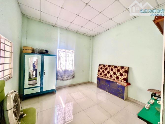 💁‍♂️ Bán nhà 2 tầng 60mv( 5*12), Hoàn công đủ. Ngay làng ĐHQG Linh Xuân, Thủ Đức. - 4