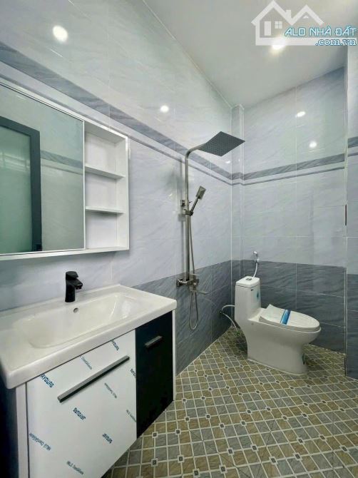 Bán nhà lầu vừa hoàn thiện cách ngã tư Tân Bình -Vĩnh Cửu chỉ 1p di chuyển - 4