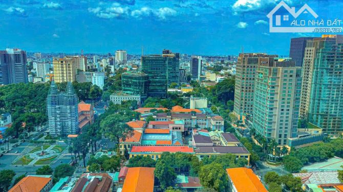 Duy nhất 1 căn hộ Vincom Lý Tự Trọng, Quận 1- 164m2 3PN-3WC tầng 25. CHỉ 4X tỷ - 4