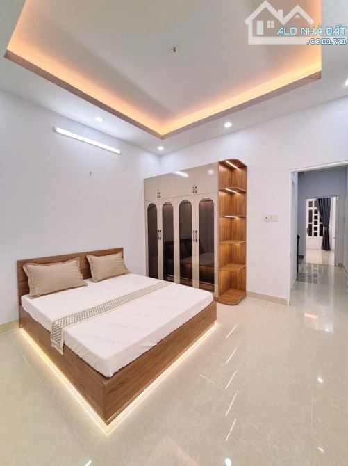NHÀ MỚI 3 TẦNG HƯƠNG LỘ 2 – 60M2 – HẺM XE TẢI – GIÁ NHỈNH 6 TỶ - 4