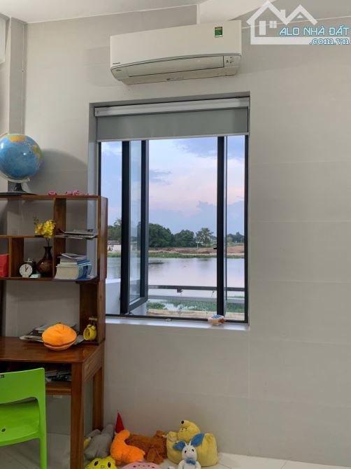 Bán nhà hai mặt tiền trước sau Bờ Sông Vàm Thuật, P.6, Quận Gò Vấp - 4
