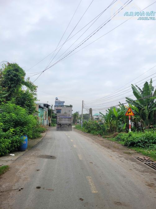 Bán lô góc 11×29.5m, hẻm thông ĐT.747A p. Thái Hòa, Tp.Tân Uyên gần Tổ hợp FPT - 4