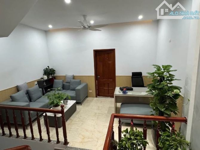 BÁN NHÀ 3 TẦNG – ĐƯỜNG TRỊNH LỖI, KĐT NAM VIỆT Á – FULL NỘI THẤT - GIÁ 10,X TỶ - 4