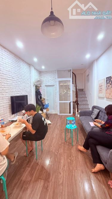 Lô Góc Nhỏ Xinh Đội Cấn, 3 Thoáng, 10M Ra Ô Tô, 22m2*4T MT 5M Chào 5.1 Tỷ - 4