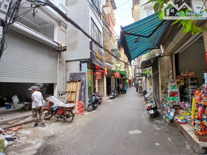 Bán nhà mặt phố Thổ Quan, Đống Đa, ô tô tránh, tiện kinh doanh 5 tầng 50m2 giá 23.6 tỷ - 4