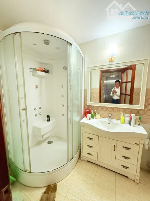 SIÊU PHẨM VŨ TRỌNG PHỤNG - THANH XUÂN -Ở SƯỚNG-MẶT TIỀN KHỦNG-Ô TÔ ĐỖ CỬA - 2 THOÁNG-THANG - 4