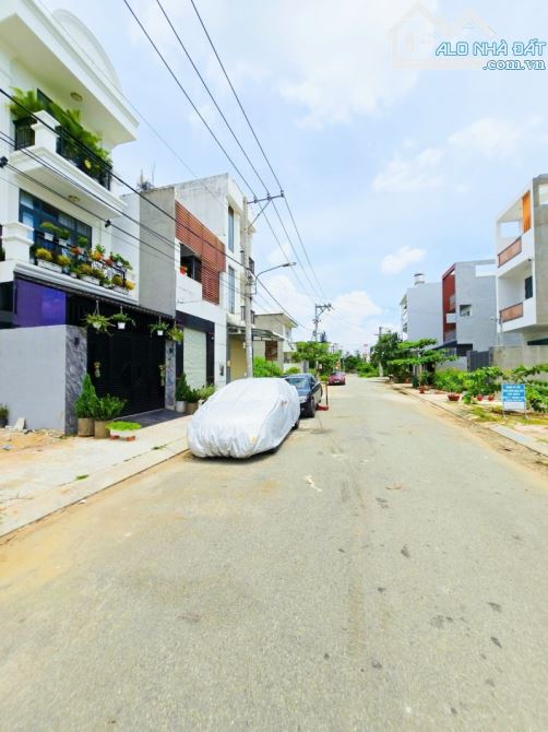 Bán đất thổ cư Đường Long Thuận, Phường Long Phước, TP HCM, DT 59m2, 4 x14.7m, SHR, 3.35 - 4