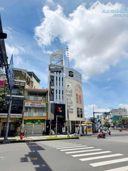 Ngay góc Trần Hưng Đạo - Nguyễn Văn Cừ 4x20m 6 tầng giá 45 tỷ - 4