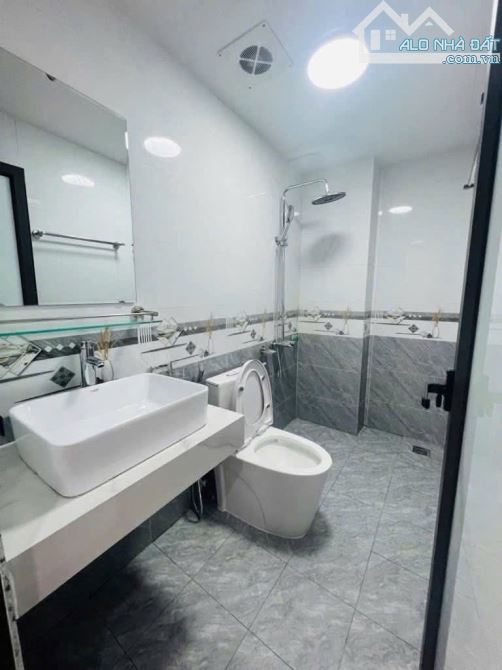 Nhà đẹp Xuân Đỉnh, 35m2 dân xây 5 tầng, full tiện ích, công năng, nội thất, giá chỉ 7 tỷ - 4