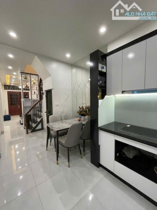 Bán nhà 4 tầng tại Nguyễn Lương Bằng 33m2 giá chỉ 6.7 tỷ, tặng full nội thất chất lượng - 4