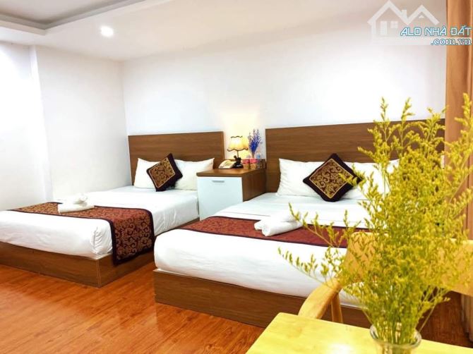 BÁN TOÀ NHÀ 10 TẦNG NGÕ 279 ĐỘI CẤN BA ĐÌNH - Ô TÔ TRÁNH KINH DOANH TỐT: DT 240M2 - 150 TỶ - 4