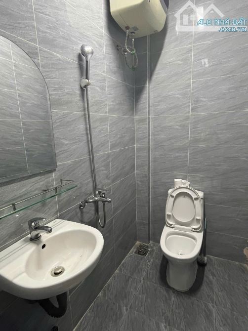 🏡 BÁN NHÀ 1 TRỆT 1 LẦU – HẺM NGÔ QUYỀN, P.6 (CAM LY MỚI), ĐÀ LẠT 🌿 - 2.4 TỶ - 4