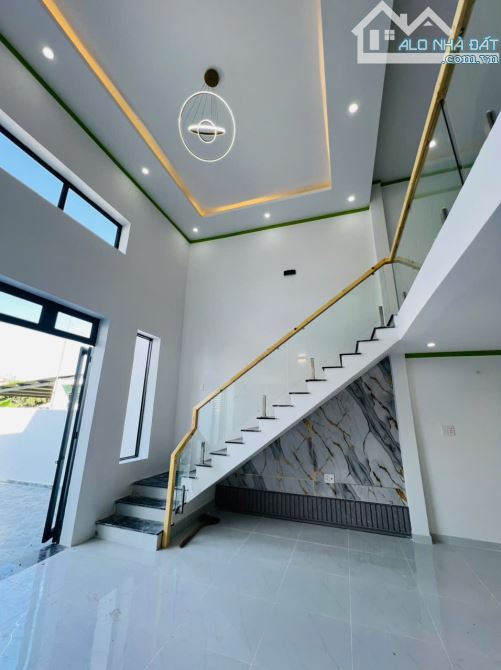 Bán nhà trả góp qua ngân hàng lãi suất thấp sổ riêng thổ cư 100% Đối diện chợ Tân Bình - 4
