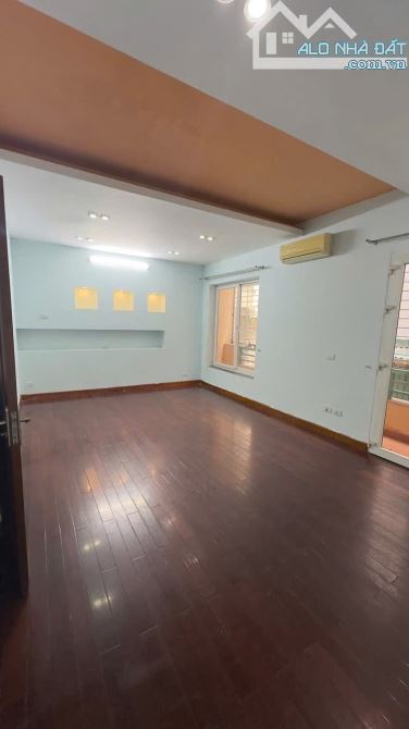 Chu thuê biệt thư Nguyễn Cơ Thạch 130m2, 4 tầng, sân vườn. - 4