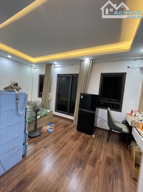 TRƯƠNG ĐỊNH – HAI BÀ TRƯNG DIỆN TÍCH 35m² – 5 TẦNG THANG MÁY – MẶT TIỀN 5M – GIÁ 9,3 TỶ - 4