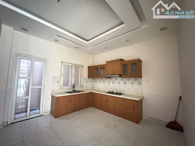 🔥 NHÀ ĐẸP – GẦN CHỢ TĂNG NHƠN PHÚ B – GIÁ CHỈ 6.5 TỶ 🔥 - 4