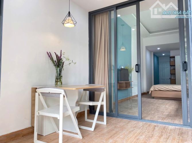 CĂN HỘ TÁCH BẾP FULL NỘI THẤT CỰC RỘNG 40M2 NGAY QUẬN 3 - 4