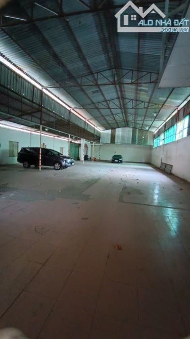 Giảm 30 tỷ Mặt tiền Kinh Doanh Nguyễn Hữu Tiến Tân Phú 3000m2 ngang khủng 46m 220 tỷ - 4