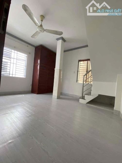 Cho Thuê Nhà Nguyên Căn Hẻm Đường Lê Văn Sỹ Phú Nhuận Cũ - 4