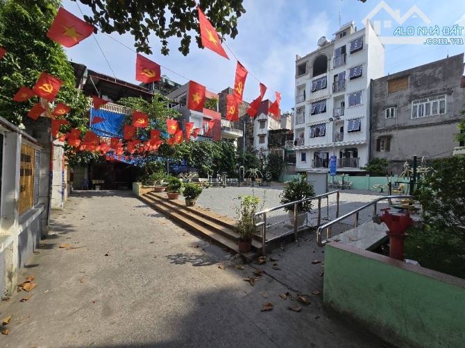 HOÀNG HOA THÁM 45M,4 NGỦ GIÁ 8,1 TỶ,FULL NỘI THẤT,NGÕ THÔNG,NỞ HẬU ĐẸP - 4