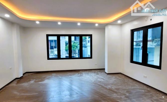 Bán nhà Đội Nhân, Ba Đình - 7 Tầng thang máy - Lô Góc - Ngõ ô tô tránh - 4