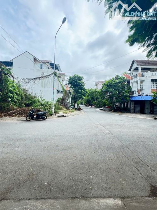 Bán lô đất đường nội bộ đường số 1- 8m x 18m - 144m.2- xã phong phú Thổ cư 100% - 5