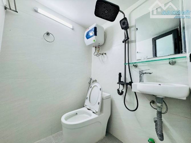 😍 ĐỘI CẤN - 7 TẦNG - LÔ GÓC - 3 THÁNG - NGÕ THÔNG - GẦN PHỐ - TRƯỚC NHÀ 4M - 5.85 TỶ  ✅ - 5