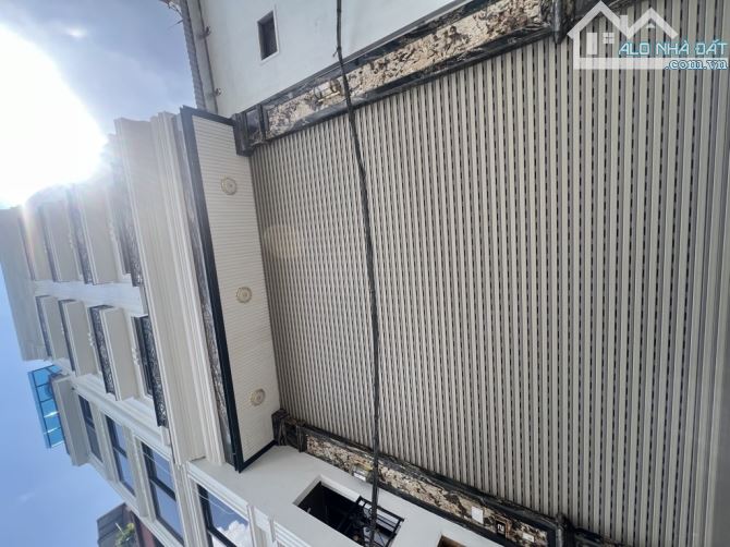 🏢 SIÊU PHẨM BUILDING NGUYỄN HOÀNG - MẶT TIỀN KHỦNG - PHÂN LÔ - OTO TRÁNH - THANG MÁY HIỆN - 5