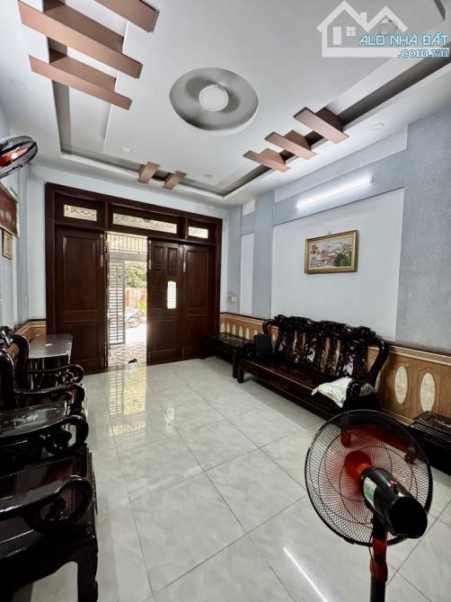 5❌23m, BÁN NHÀ 4 TẦNG, 9PN, 20Tr/THÁNG, 1/ NGUYỄN VĂN QUÁ, DHT, Q.12, 8 TỶ NHỈNH - 5