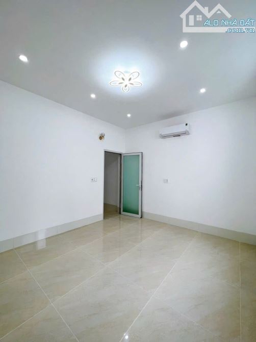 BÁN NHÀ 1T1Lửng, MẶT TIỀN - KDC Bình Nhựt (12Ha8). Đối  diện cổng TRƯỜNG HỌC - 5