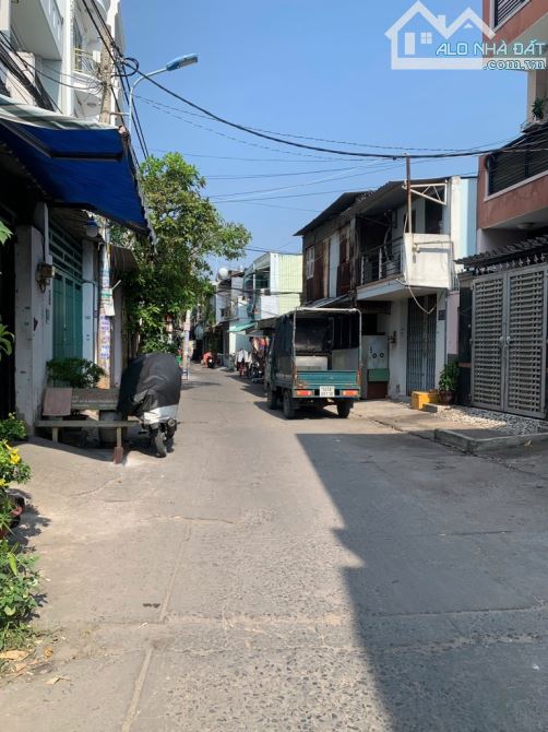 Nhà Mới - Xe Hơi Vào nhà - 137M2 - Ngang 5,1 Nở Hậu - 11.9 Tỷ - Giáp Quận 6 - Tân Hòa Đông - 5
