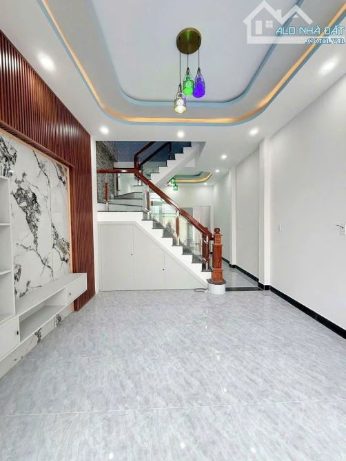 Bán nhà lầu vừa hoàn thiện cách ngã tư Tân Bình -Vĩnh Cửu chỉ 1p di chuyển - 5