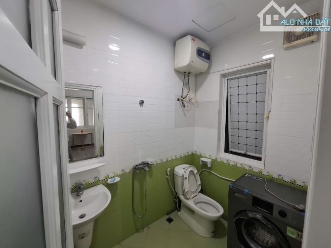 Cho thuê CH 1K1N full đồ, máy giặt riêng Hoàng Hoa Thám, Ba Đình, ô tô đỗ cửa, 9.5 tr/th - 5
