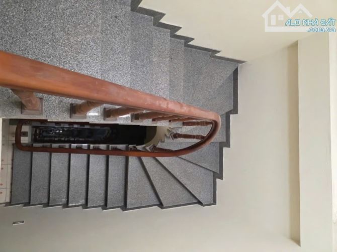 NGÕ 61 HOÀNG CẦU 75M 5 TẦNG – VĂN PHÒNG ĐANG CHO THUÊ – CHỦ CẦN TIỀN BÁN GẤP 19,8 TỶ - 5