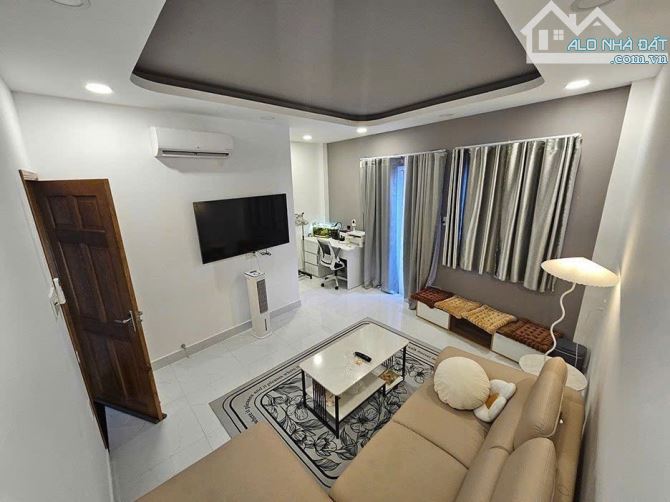 bán nhà hẻm 8m đường Điện Biên Phủ,p25 ,Quận Bình Thạnh.DT:5x9m.3 tầng Mới .11 tỷ (TL) - 5