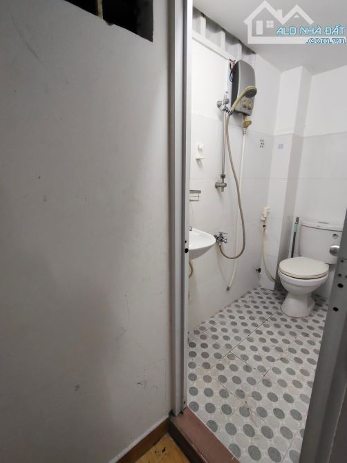 Bán nhà đẹp 4 tầng Nhiêu Tứ Phú Nhuận, khu Phan Xích Long giá nhỉnh 4 tỷ - 5