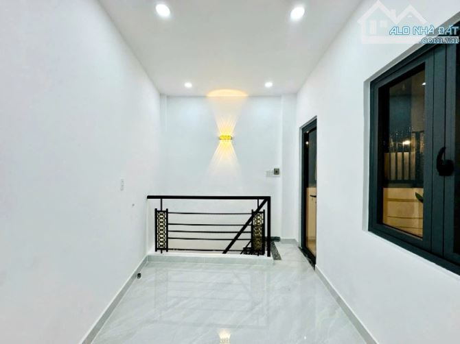 Cần bán nhà đẹp 3 lầu sân thượng hẻm Lê Quang Định, Bình Thạnh. - 5