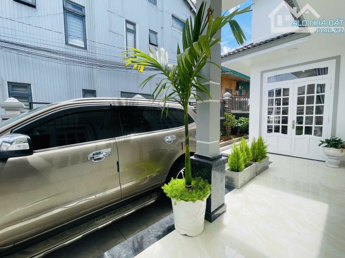 Đà Lạt - Villa - Nguyễn Siêu - 196m2 ( tt 210mv ) - 10,9 tỷ - 5