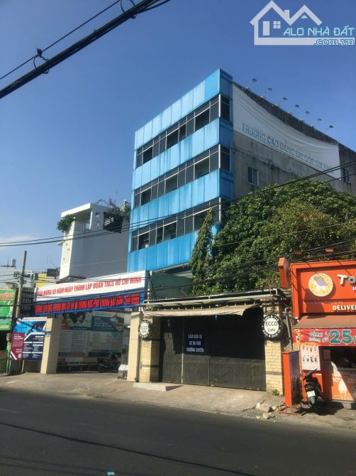 Giảm rất sâu. Bán Nhà Mặt Tiền Lê Quang Định, P.1, Quận Gò Vấp . Quỹ Đất Lớn 900m² - 5