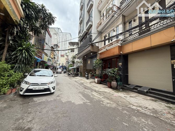 Bán nhà Kim Đồng, 321 m2, ô tô, gara, mặt tiền rộng, không lỗi, thửa đất đẹp, giá đầu tư. - 5