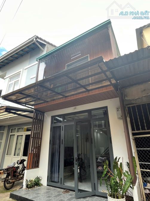 🏡 BÁN NHÀ 1 TRỆT 1 LẦU – HẺM NGÔ QUYỀN, P.6 (CAM LY MỚI), ĐÀ LẠT 🌿 - 2.4 TỶ - 5