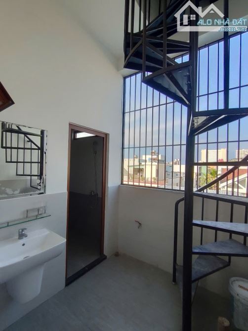 Bán nhà 3 tầng x 73m2  mặt tiền Đường Lê Văn Hiến,Ngũ Hành Sơn,Đà Nẵng_9ti - 5