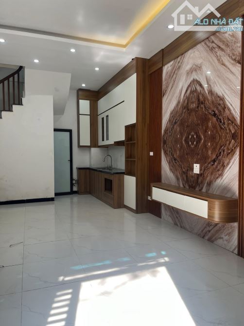 100m² đất Vĩnh Ninh, Thanh Trì – ngõ ô tô – xây sẵn 50m² x 4.5 tầng – giá 5,5 tỷ - 5