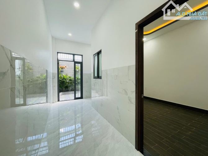 Siêu Phẩm Đẹp, 5x25, sổ hồng hoàn công, gần TP.HCM - 5