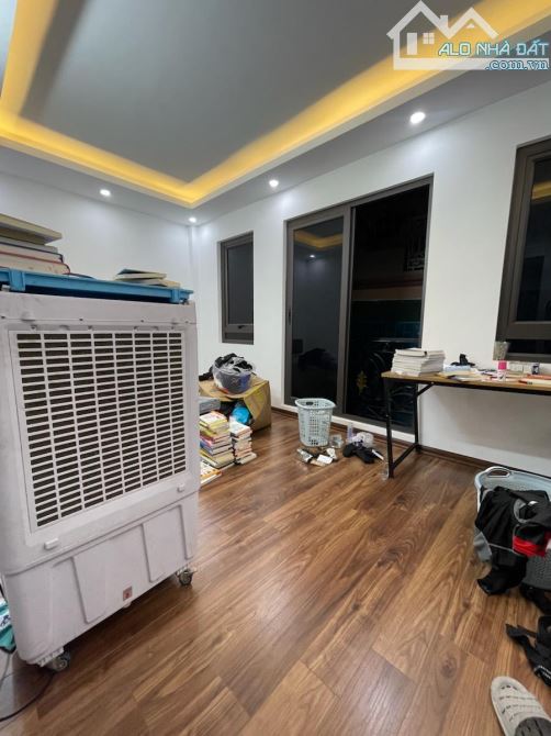 TRƯƠNG ĐỊNH – HAI BÀ TRƯNG DIỆN TÍCH 35m² – 5 TẦNG THANG MÁY – MẶT TIỀN 5M – GIÁ 9,3 TỶ - 5