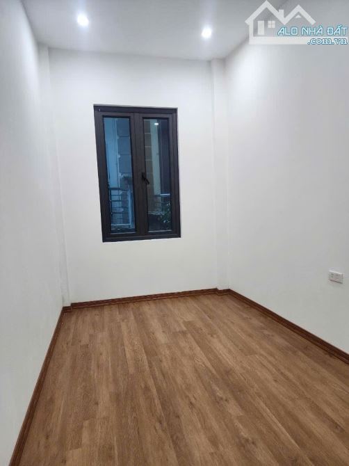 Bán nhà 4 tầng 31m2 Lê Trọng Tấn, MT 2.7m, giá 7.2 tỷ, dân trí cao, an ninh tuyệt đối - 5