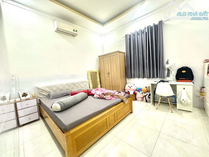 Bán nhà mt 3 tầng đông hoà gần bigc  va trung tâm HC - 5