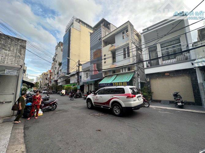 Nhà 3 tầng - Đoàn Như Hài - sd 33m2 - Ngay khu hành chính Q4. - 5