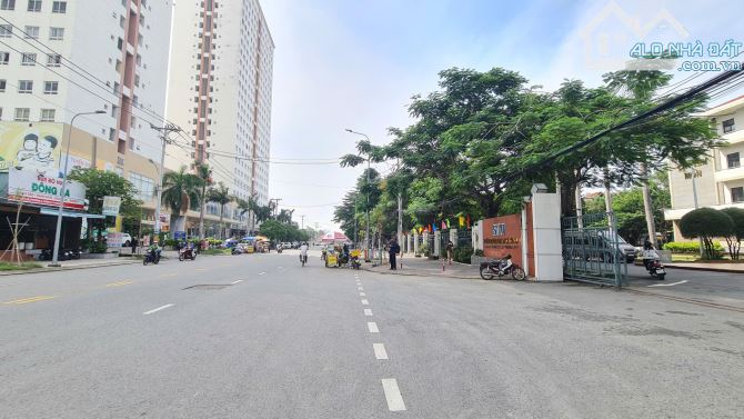 Bán nhà đường Tạ Quang Bửu Phường 4 Quận 8. Gần ngay TTTM Parc mall. Khu vực kd sầm uất - 5